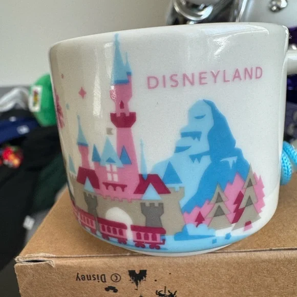 NEW LOW PRICE STARBUCKS DISNEYLAND STARBUCKS OPENING WEEKRARE HTFCOFFFE MUG